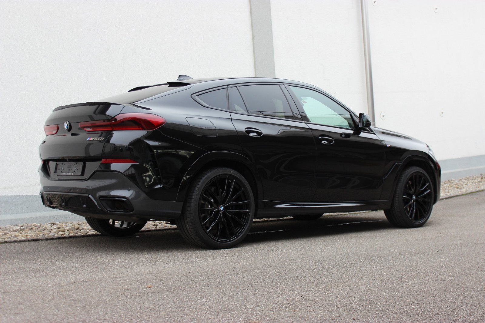 BMW X6 M50i, Benzin, Occasion / Gebraucht, Automatik - 3