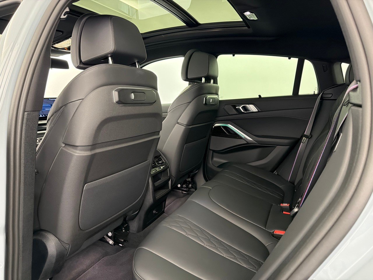 BMW X6 xDr 48V 30d M SportPro, Mild-Hybrid Diesel/Elektro, Occasion / Gebraucht, Automatik - 6