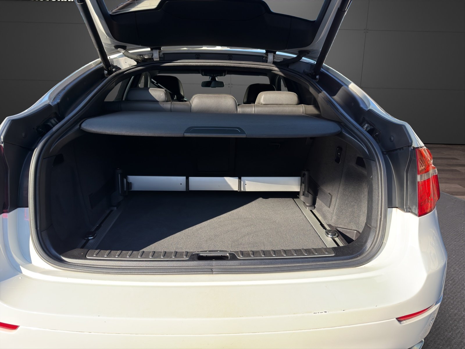 BMW X6 40d Steptronic, Diesel, Occasion / Gebraucht, Automatik - 6