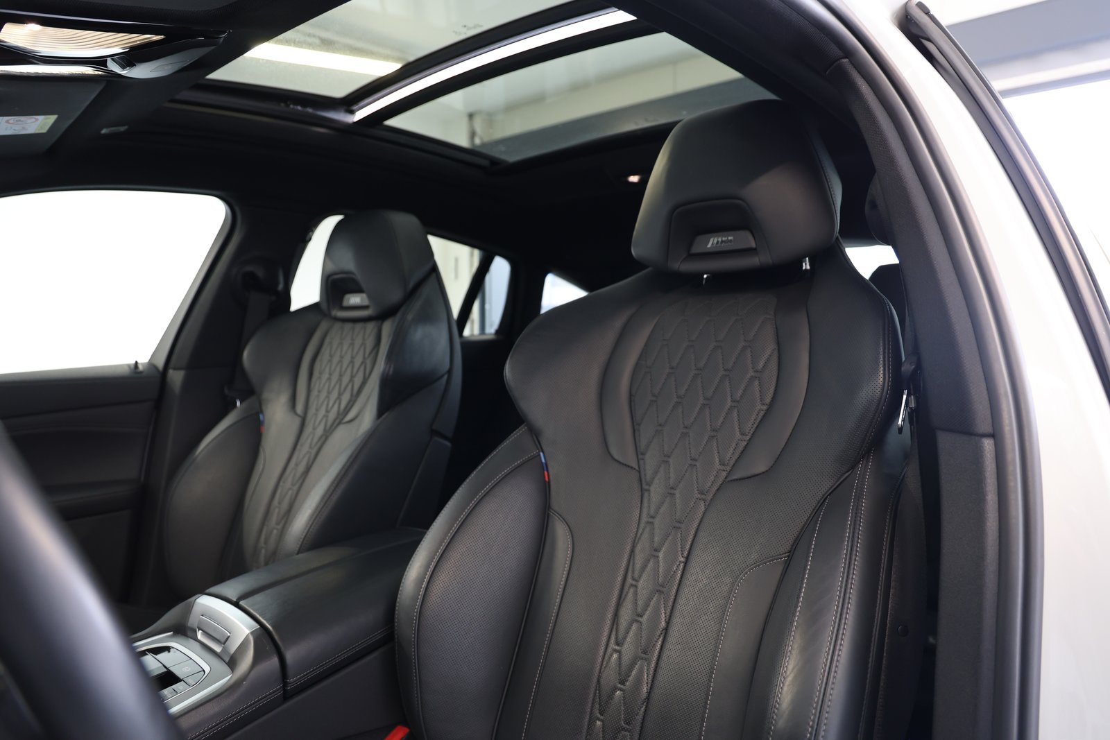 BMW X6 48V 30d M Sport Steptronic, Mild-Hybrid Diesel/Elektro, Occasion / Gebraucht, Automatik - 7