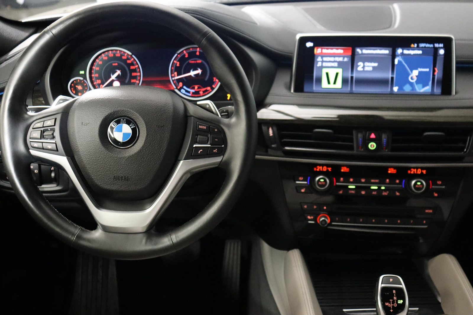 BMW X6 50i xDrive, Benzina, Occasioni / Usate, Automatico - 6