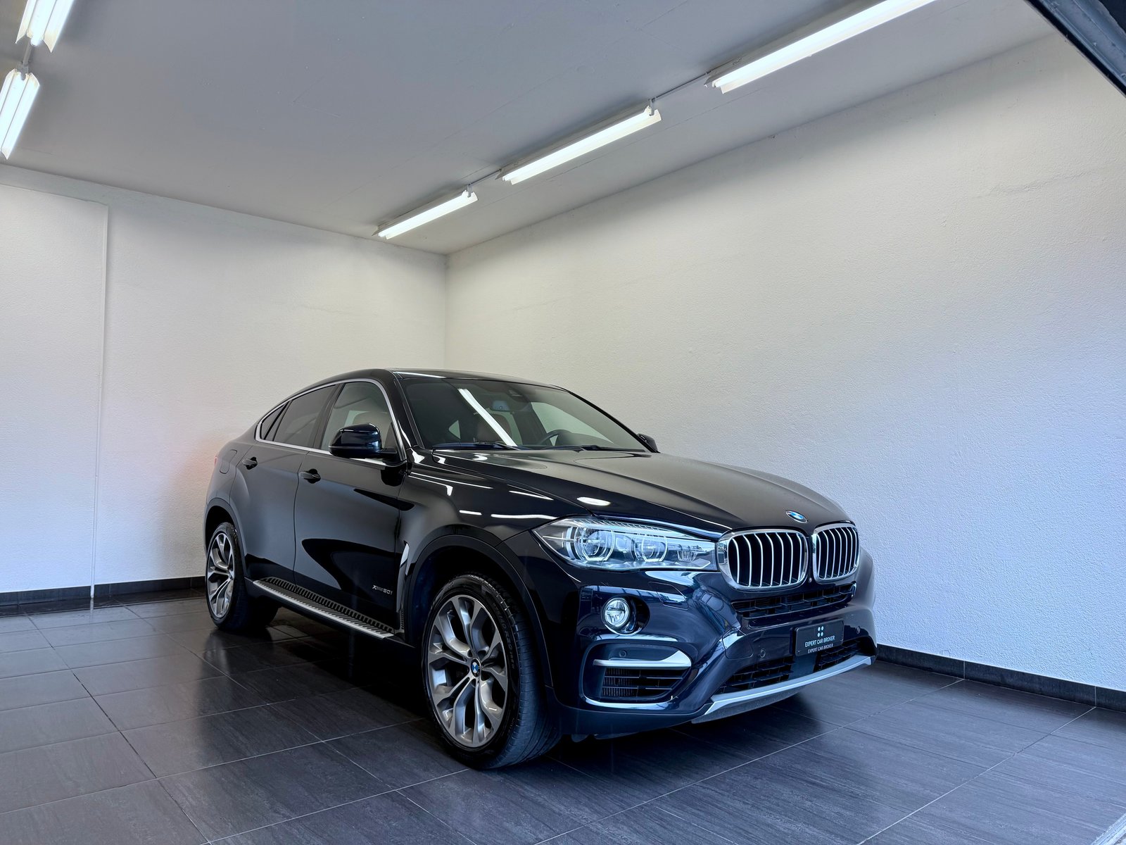 BMW X6 50i Steptronic, Petrol, Second hand / Used, Automatic - 2