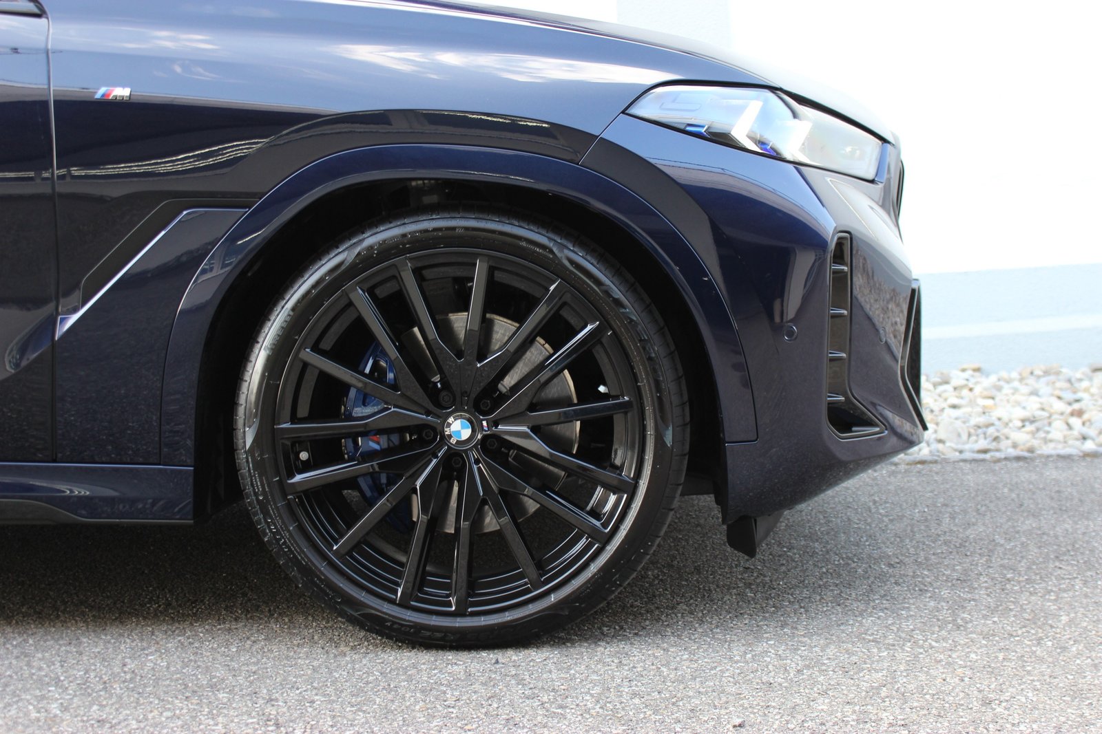 BMW X6 48V 30d M Sport Pro *TANSANITBLAU METALLIC*, Mild-Hybrid Diesel/Elektro, Occasion / Gebraucht, Automatik - 7