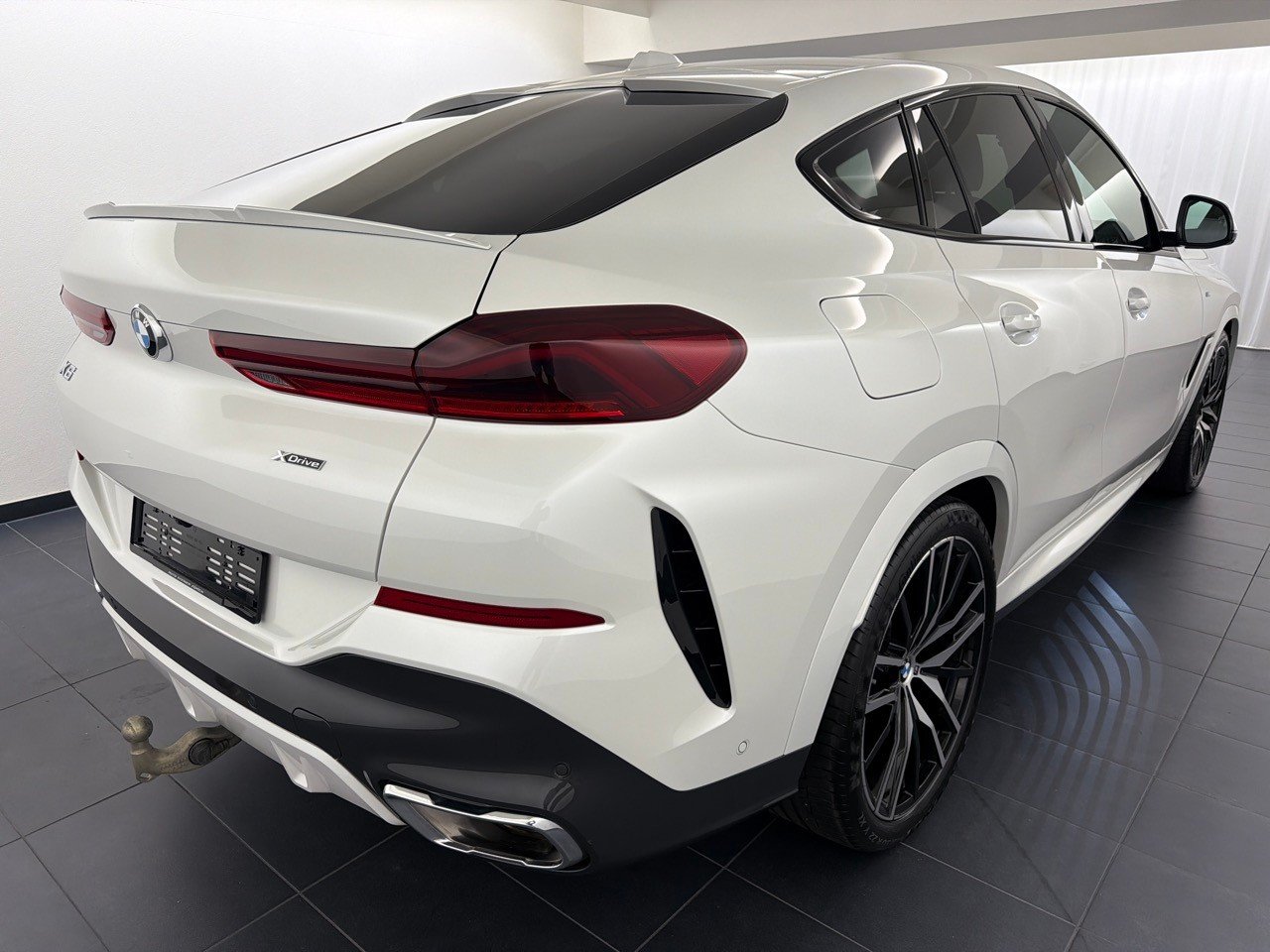 BMW X6 48V 40d M Sport, Mild-Hybrid Diesel/Elektro, Occasion / Gebraucht, Automatik - 3