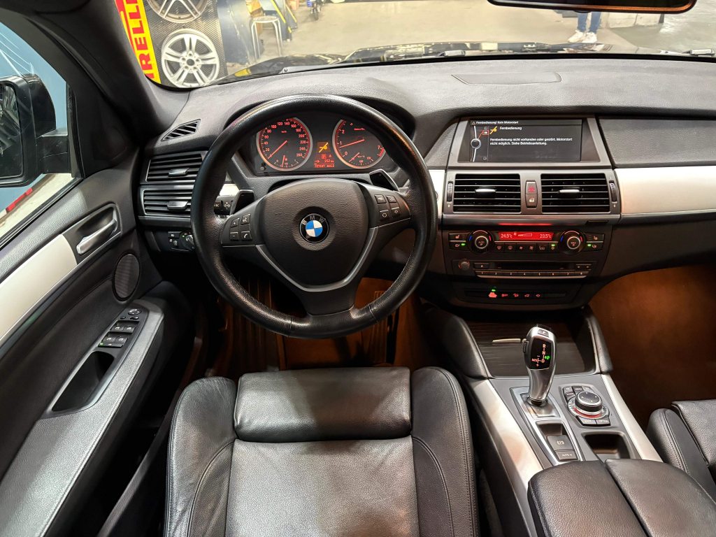 BMW X6 35i xDrive, Petrol, Second hand / Used, Automatic - 7