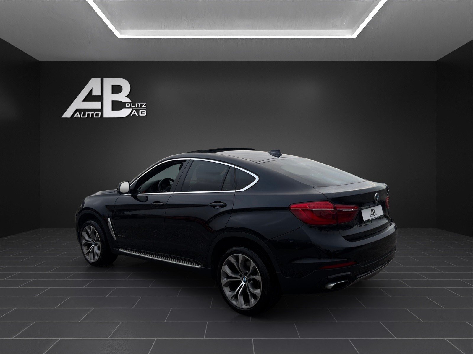 BMW X6 50i Steptronic, Essence, Occasion / Utilisé, Automatique - 3