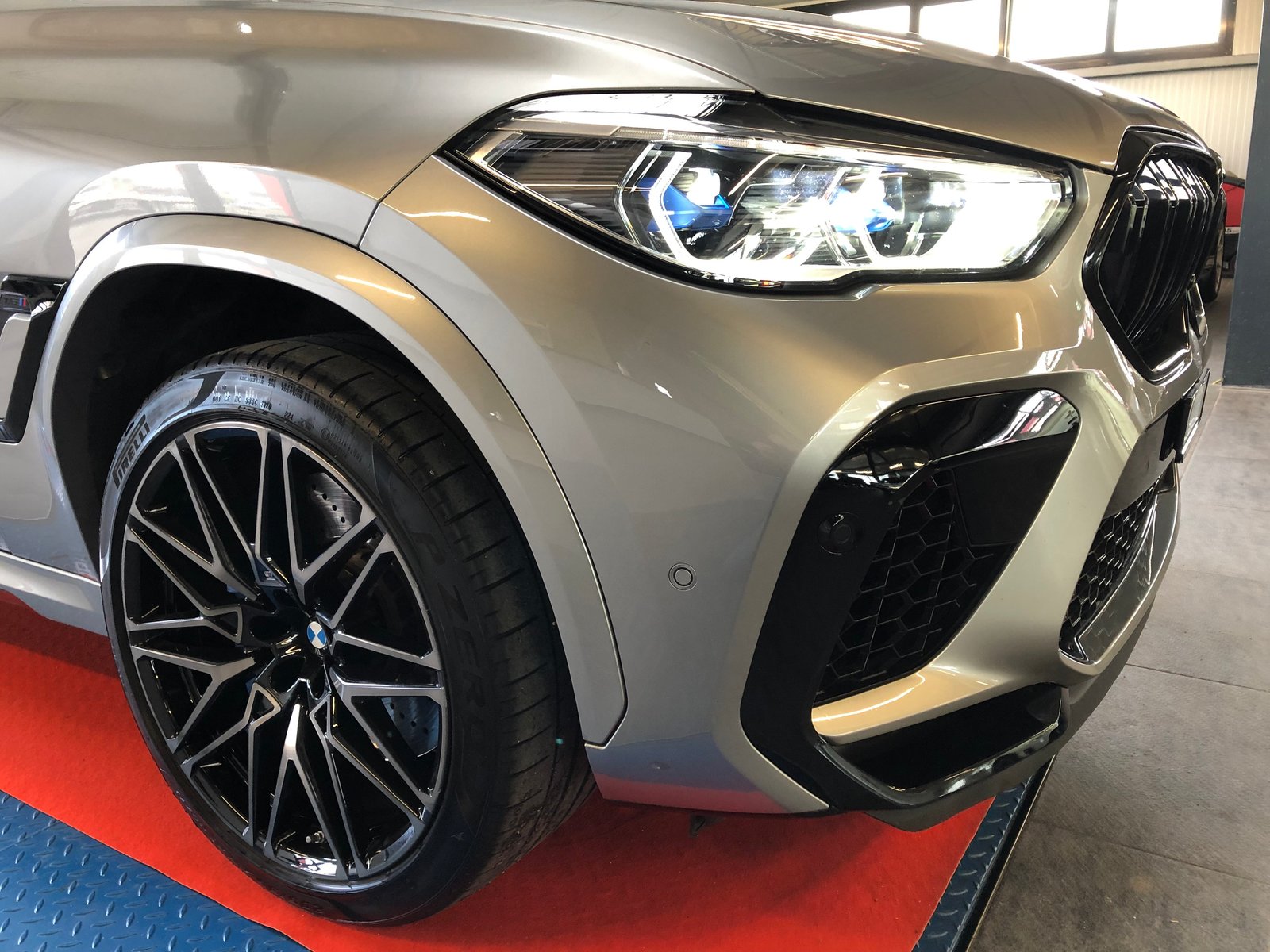 BMW X6M Steptronic M Competition, Benzin, Occasion / Gebraucht, Automatik - 2