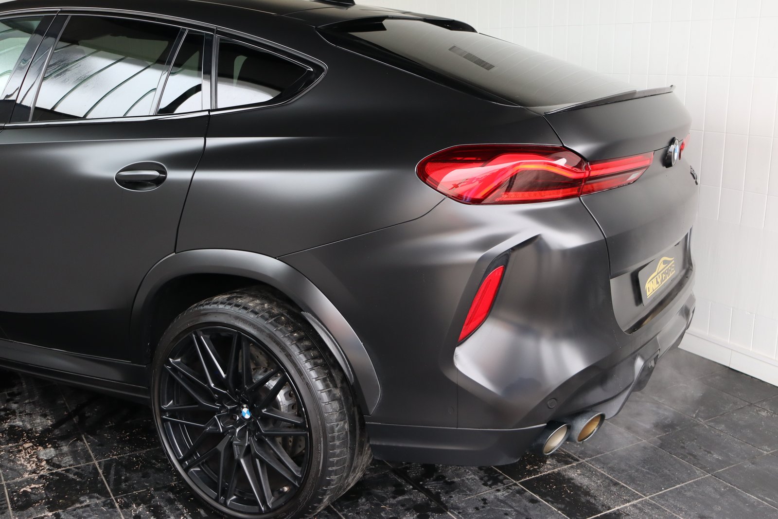 BMW X6M STEPTRONIC M COMPETITION ** SKY-LOUNGE ** CARBON INT, Benzin, Occasion / Gebraucht, Automatik - 4