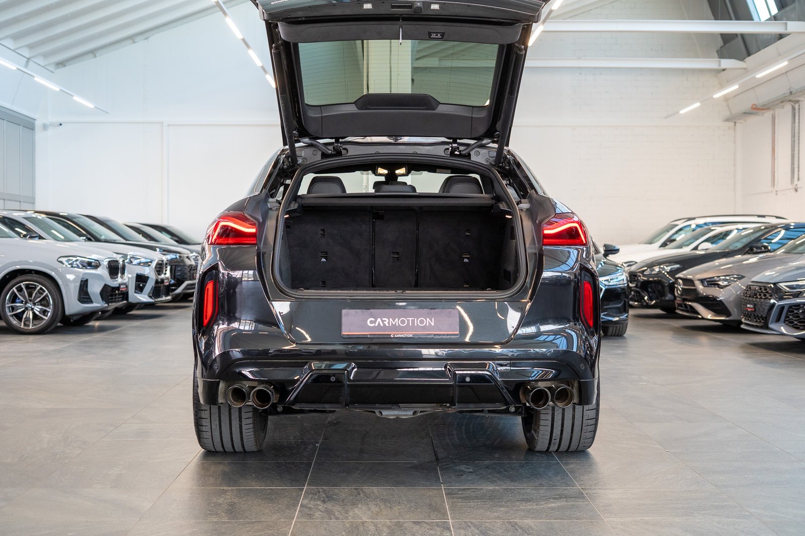 BMW X6 M Competition / Panorama / 360Kamera / HeadUp, Benzin, Occasion / Gebraucht, Automatik - 7