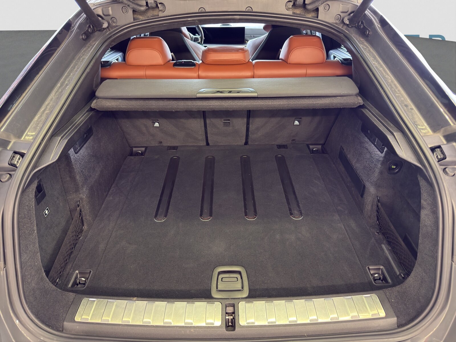 BMW X6M M60i, Mild-Hybrid Benzin/Elektro, Occasion / Gebraucht, Automatik - 7