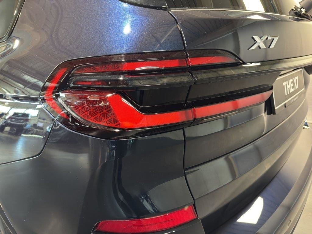 BMW X7 40d SAG, Mild-Hybrid Diesel/Elektro, Neuwagen, Automatik - 6