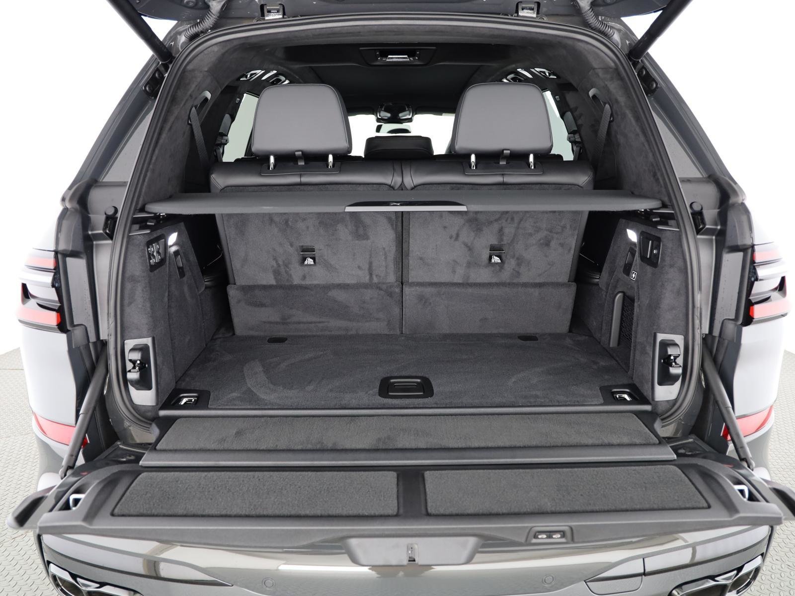 BMW X7 48V M60i Steptronic M Sport Pro, Mild-Hybrid Benzin/Elektro, Neuwagen, Automatik - 7