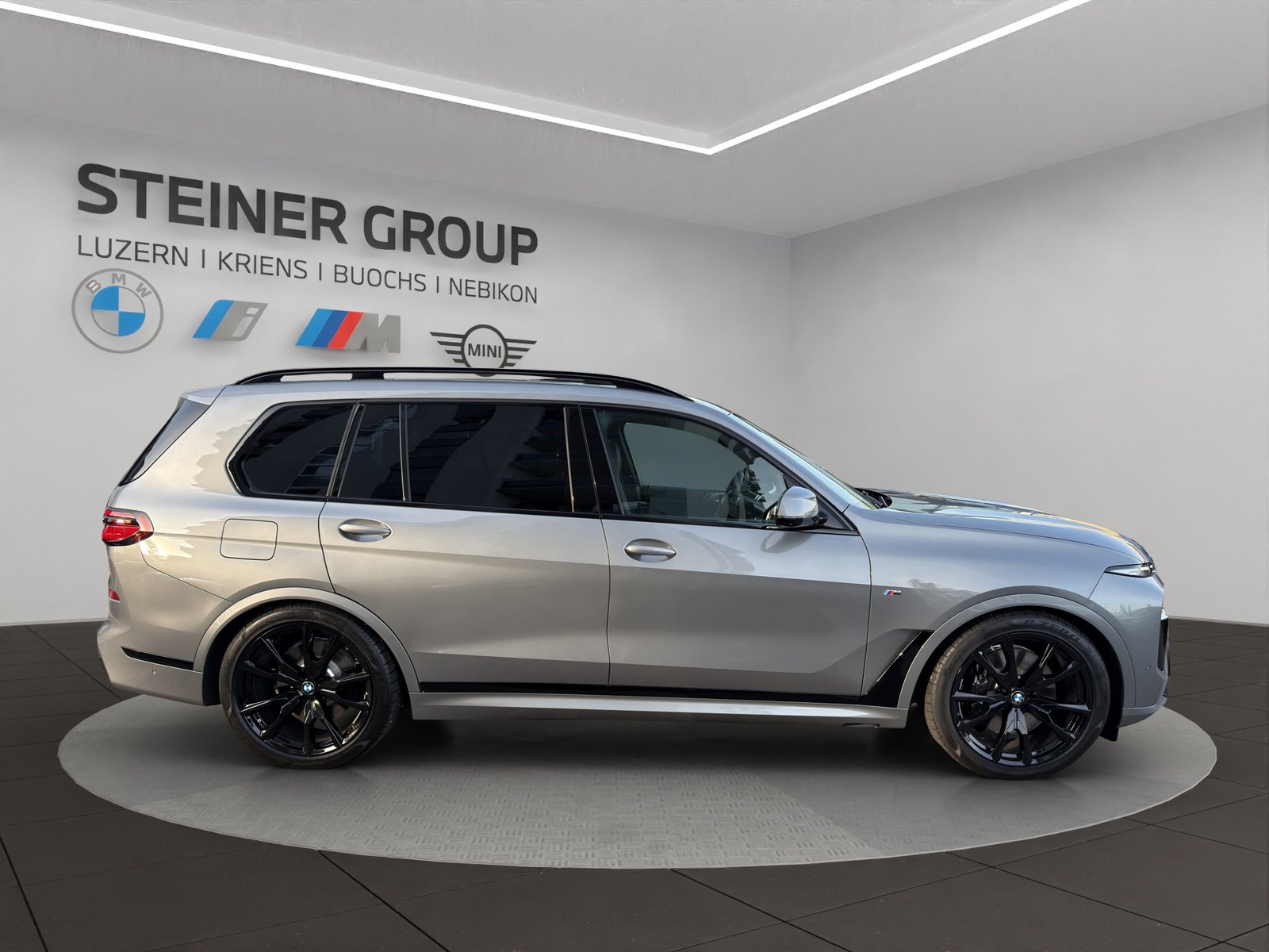 BMW X7 48V 40d M Sport Pro Steptronic, Hybride Leggero Diesel/Elettrica, Auto nuove, Automatico - 4