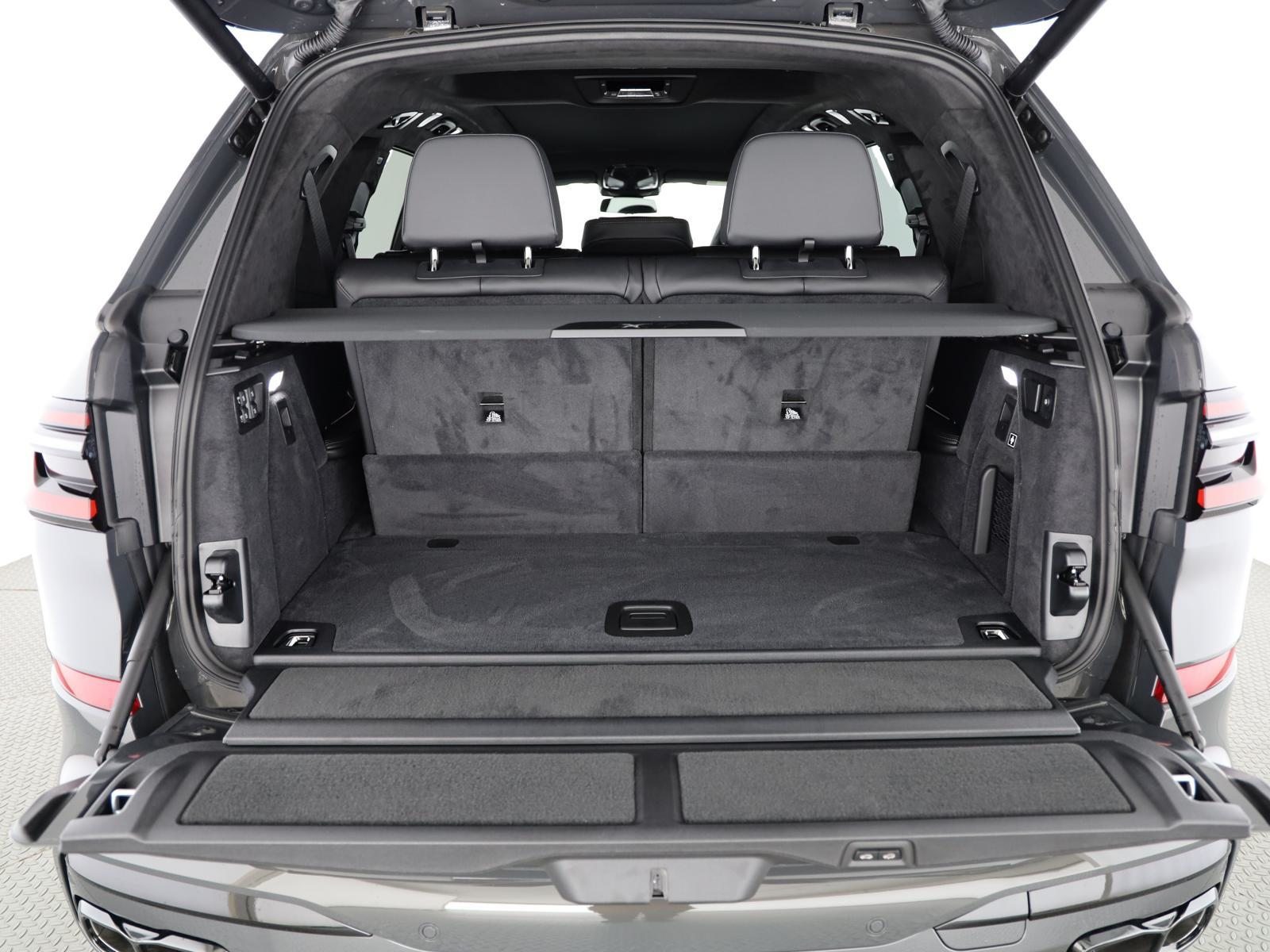 BMW X7 xDrive 48V M60i Steptronic M Sport Pro, Hybride Léger Essence/Électricité, Voiture nouvelle, Automatique - 7