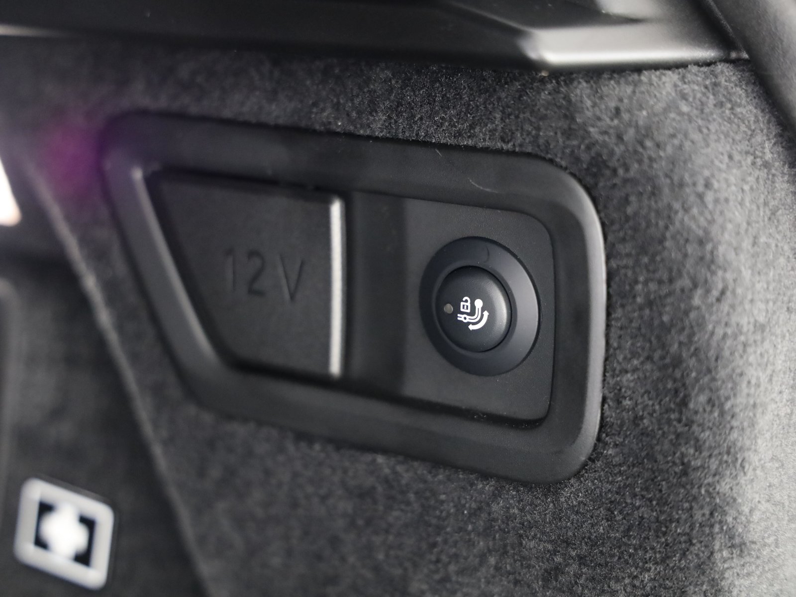 BMW X7 M60i, Hybride Léger Essence/Électricité, Voiture nouvelle, Automatique - 7