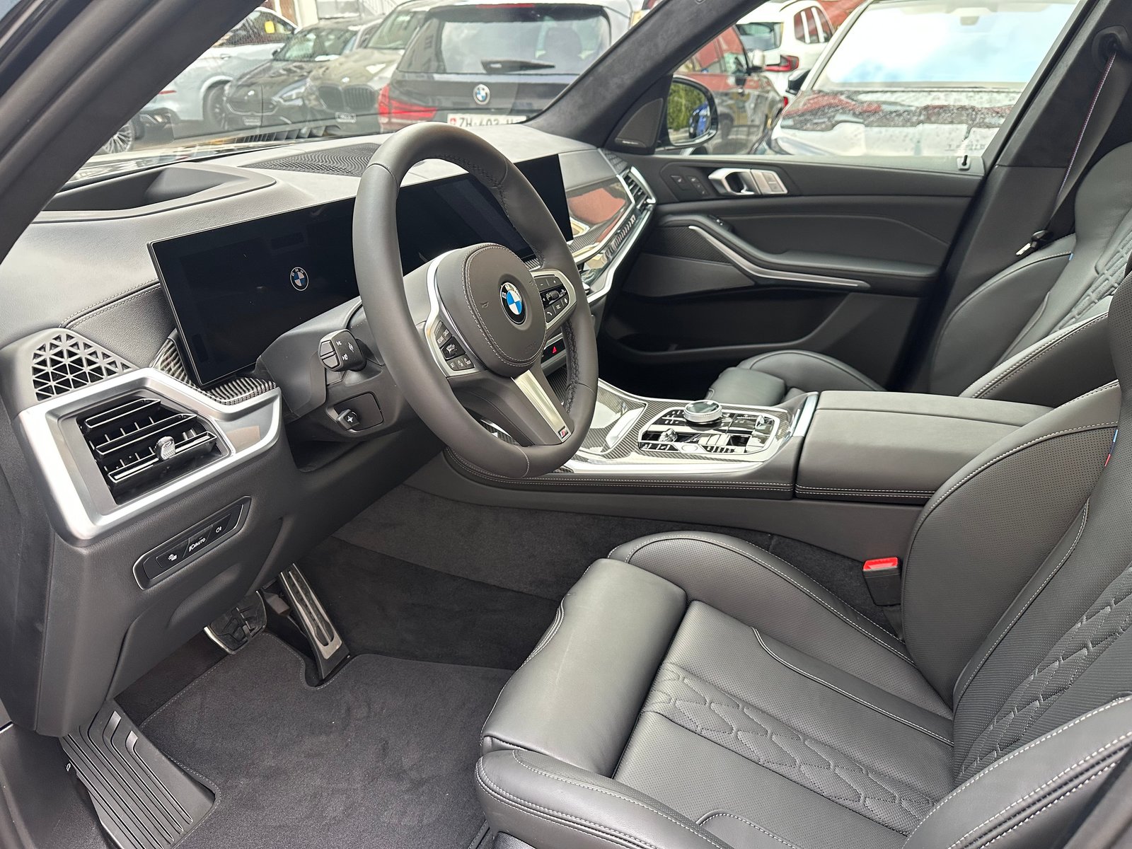BMW X7 48V 40d M Sport Pro Steptronic, Mild-Hybrid Diesel/Electric, New car, Automatic - 7
