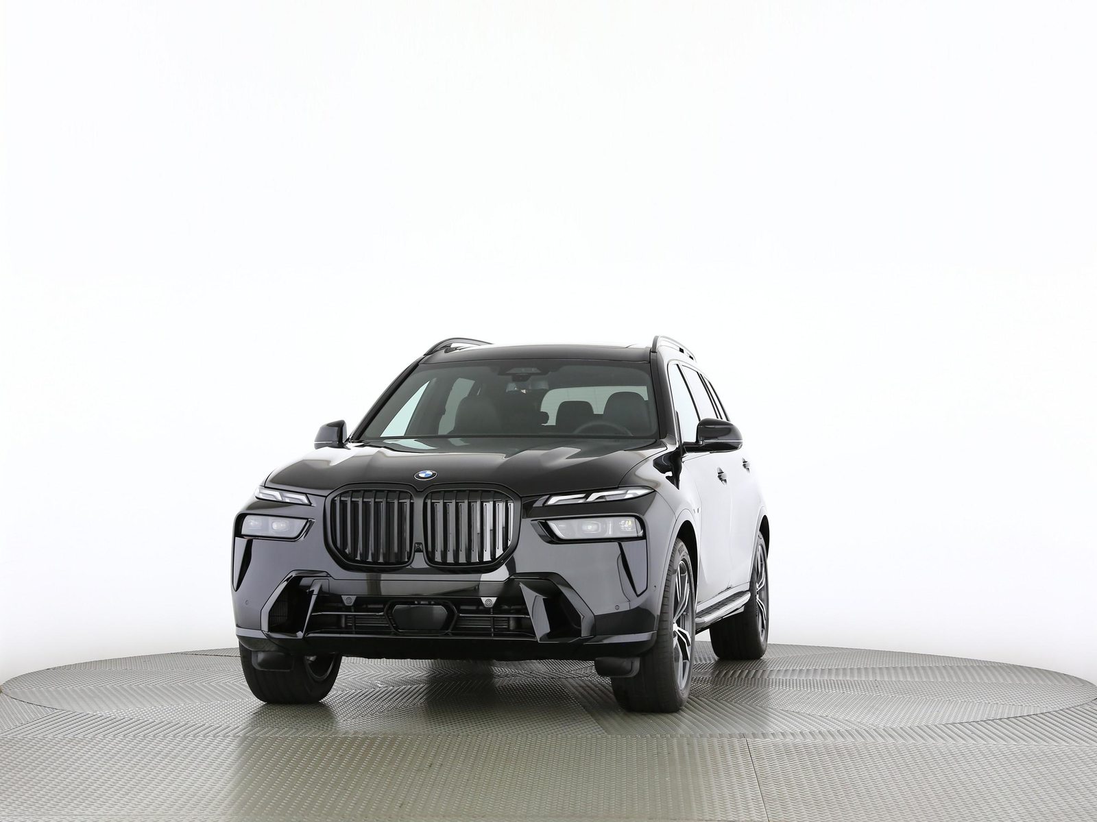 BMW X7 40d xDrive SAG, Mild-Hybrid Diesel/Electric, New car, Automatic - 7