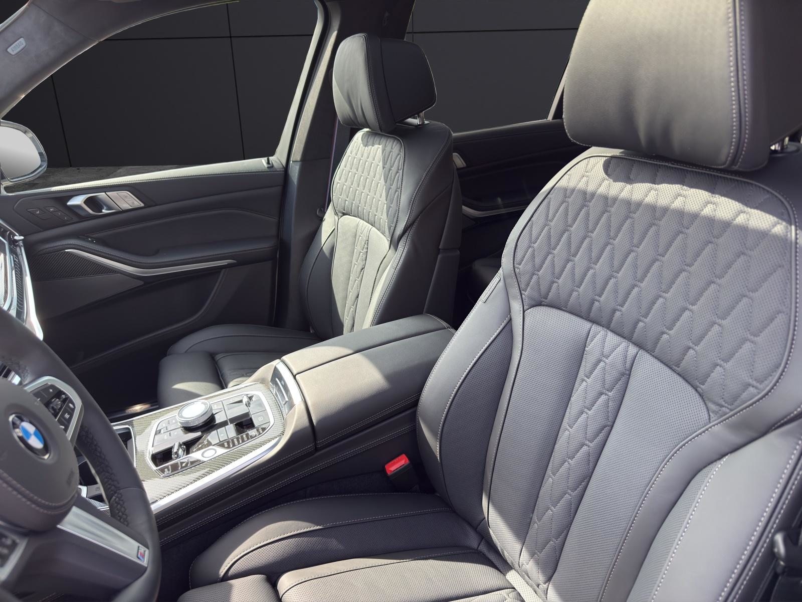 BMW X7 xDrive40i, Hybride Léger Essence/Électricité, Voiture nouvelle, Automatique - 2