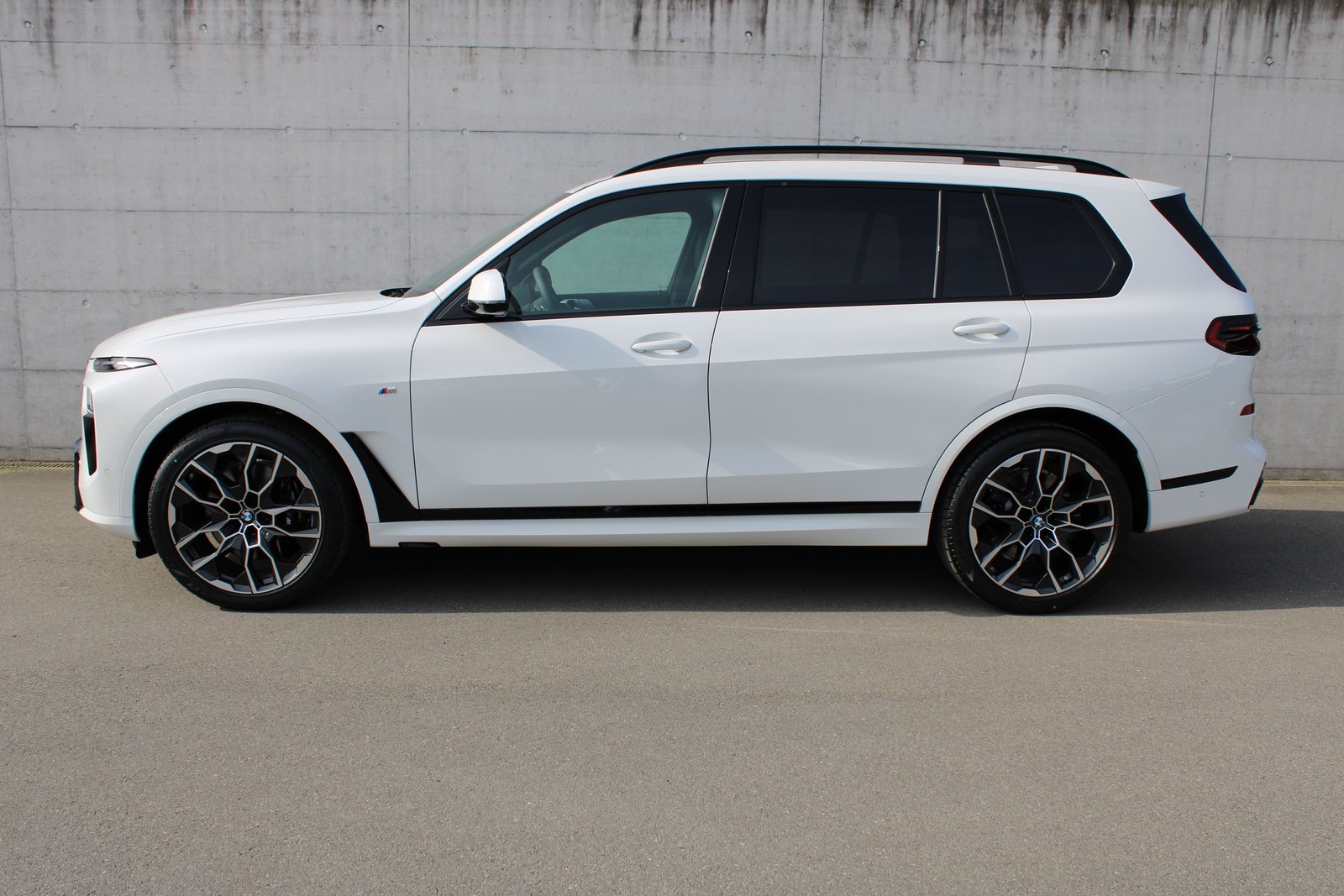 BMW X7 xDr 48 40d M Sport Pro, Hybride Leggero Diesel/Elettrica, Auto nuove, Automatico - 3