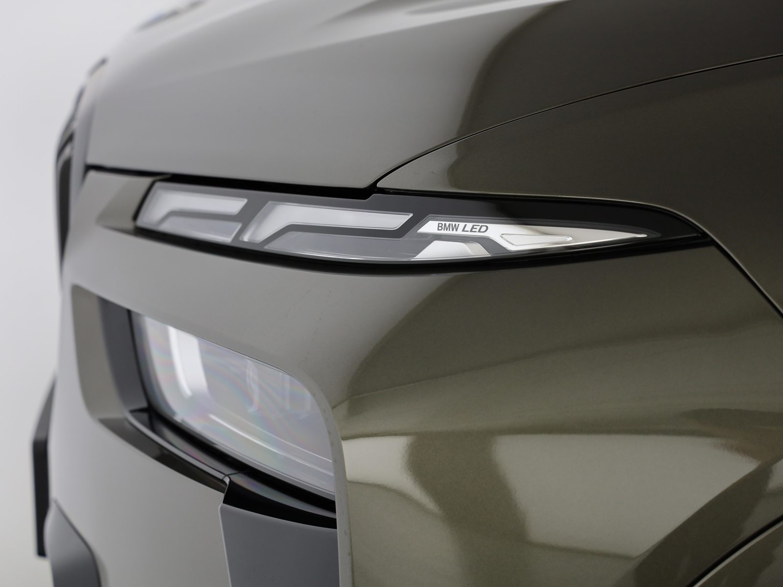 BMW X7 40i xDrive SAG, Mild-Hybrid Benzin/Elektro, Neuwagen, Automatik - 6