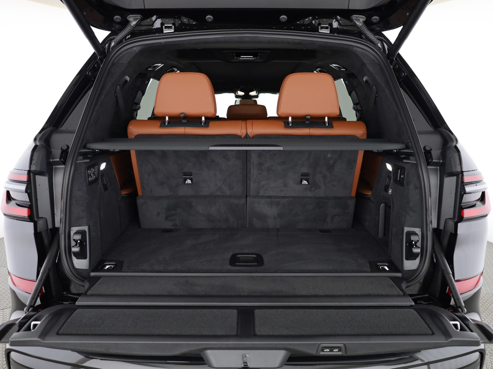 BMW X7 40i xDrive SAG, Mild-Hybrid Benzin/Elektro, Neuwagen, Automatik - 7
