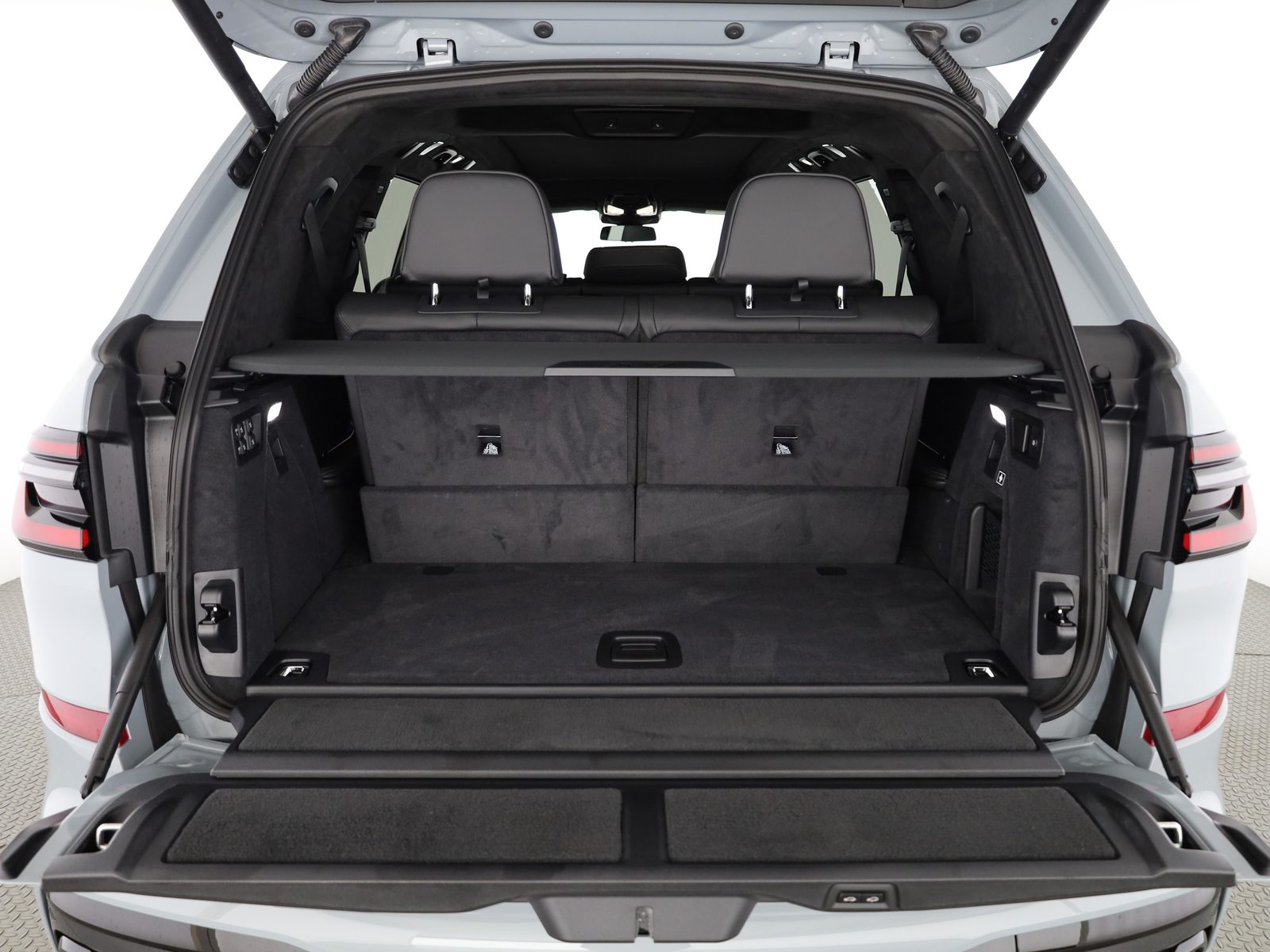 BMW X7 40d xDrive SAG, Mild-Hybrid Diesel/Elektro, Neuwagen, Automatik - 7