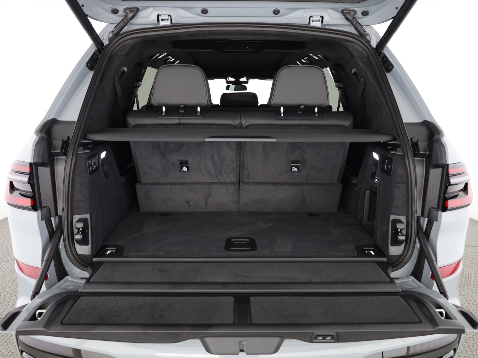 BMW X7 40d, Mild-Hybrid Diesel/Elektro, Neuwagen, Automatik - 7