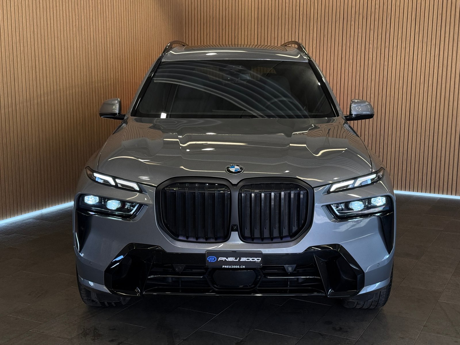 BMW X7 48V 40d M Sport Pro Steptronic, Mild-Hybrid Diesel/Elektro, Occasion / Gebraucht, Automatik - 2