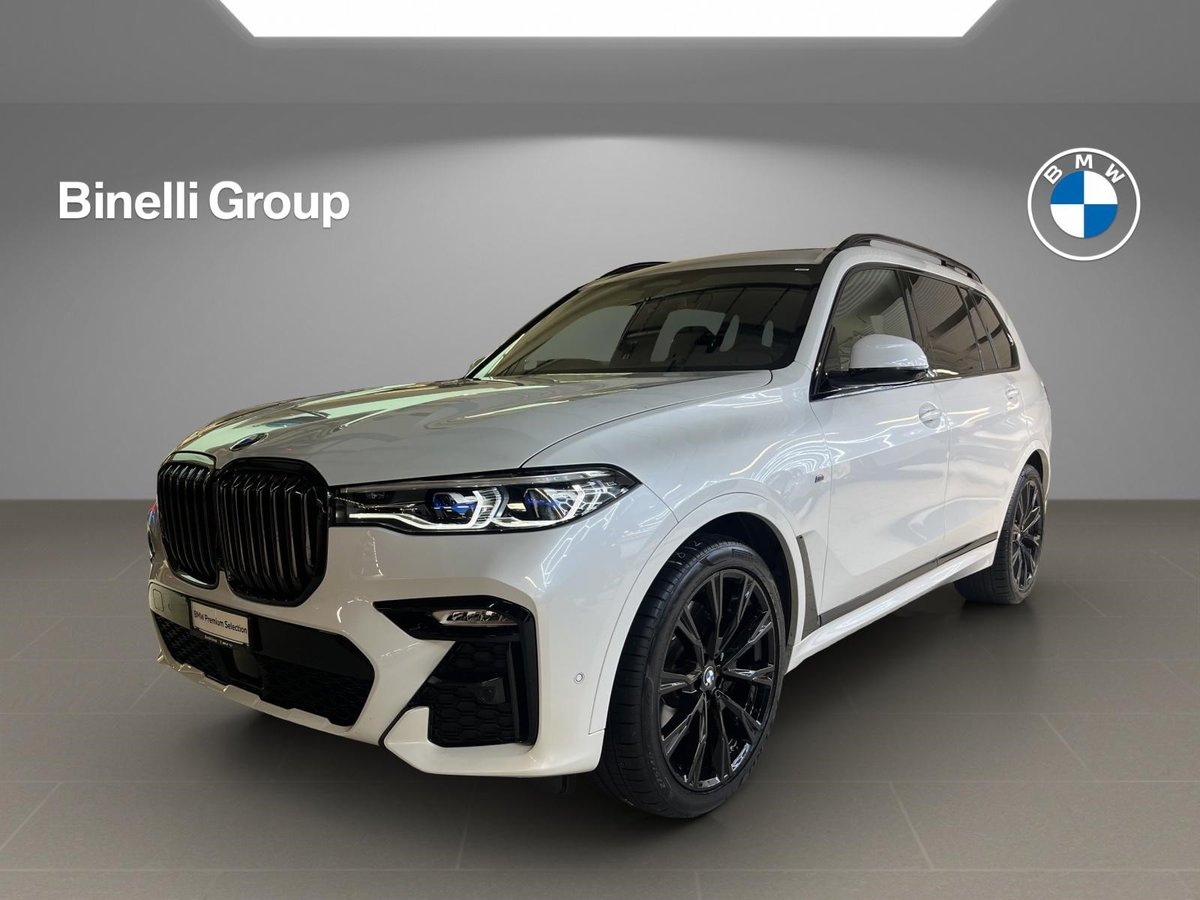 BMW X7 M50i