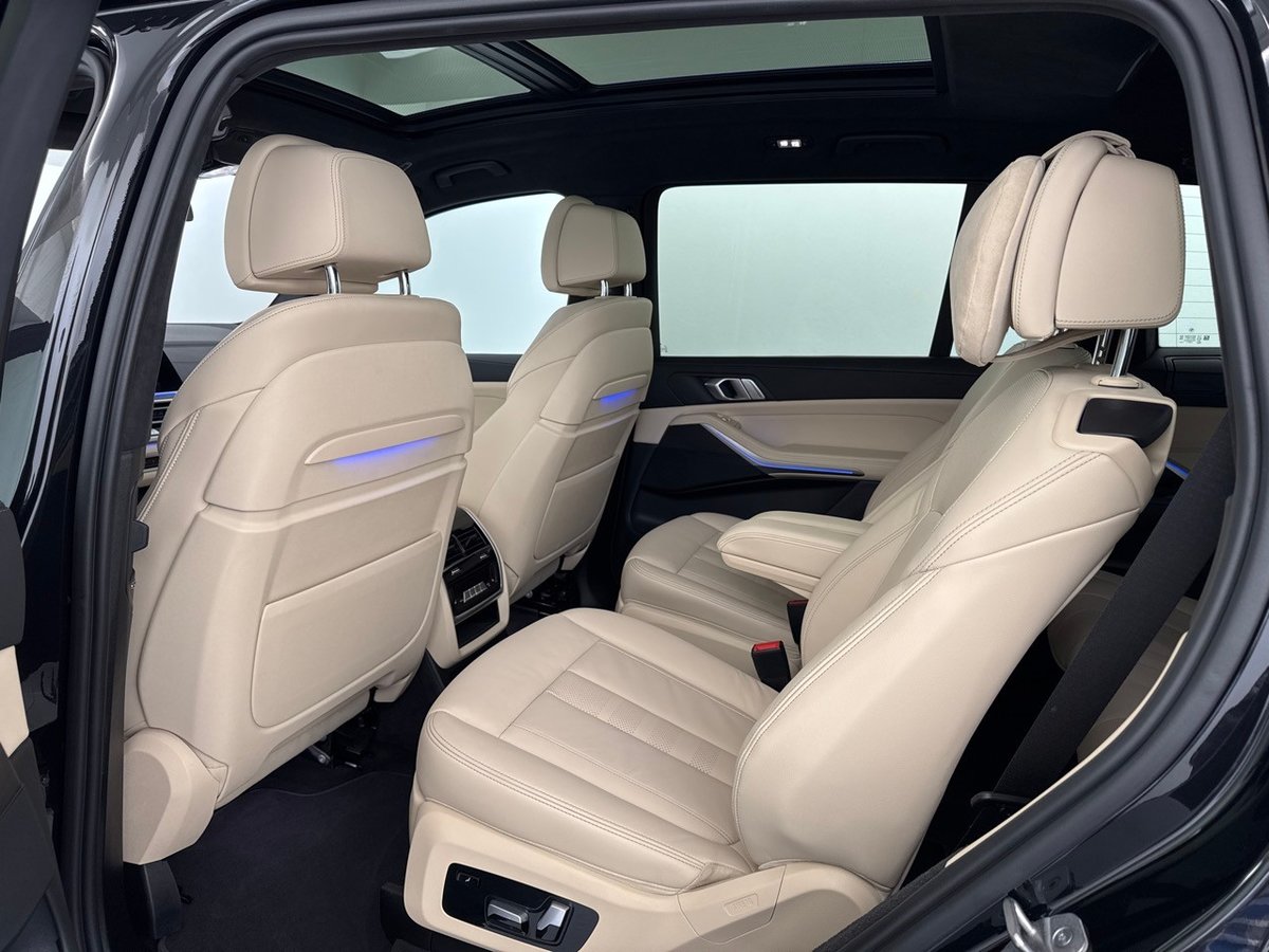 BMW X7 48V 40d Steptronic, Mild-Hybrid Diesel/Elektro, Occasion / Gebraucht, Automatik - 6