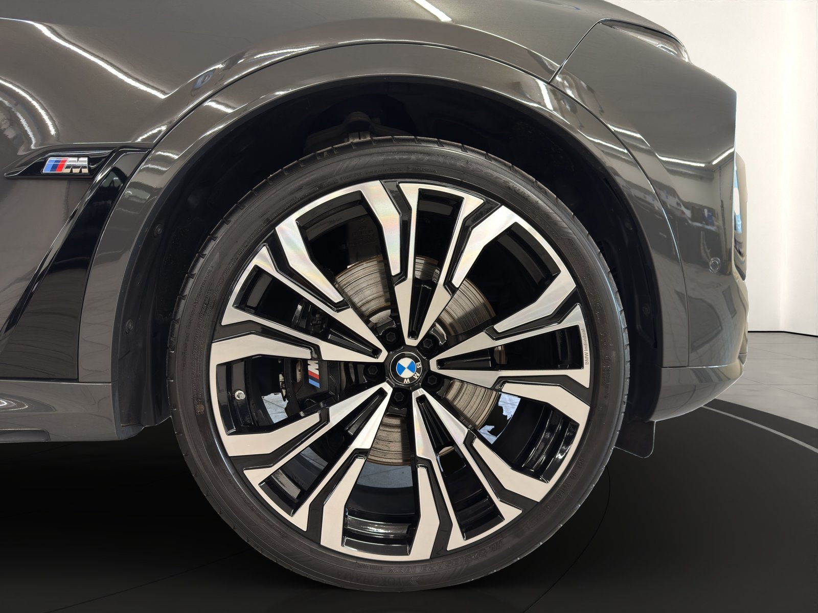 BMW X7 xDr 48 M60i M Sp. Pro, Hybride Léger Essence/Électricité, Occasion / Utilisé, Automatique - 7