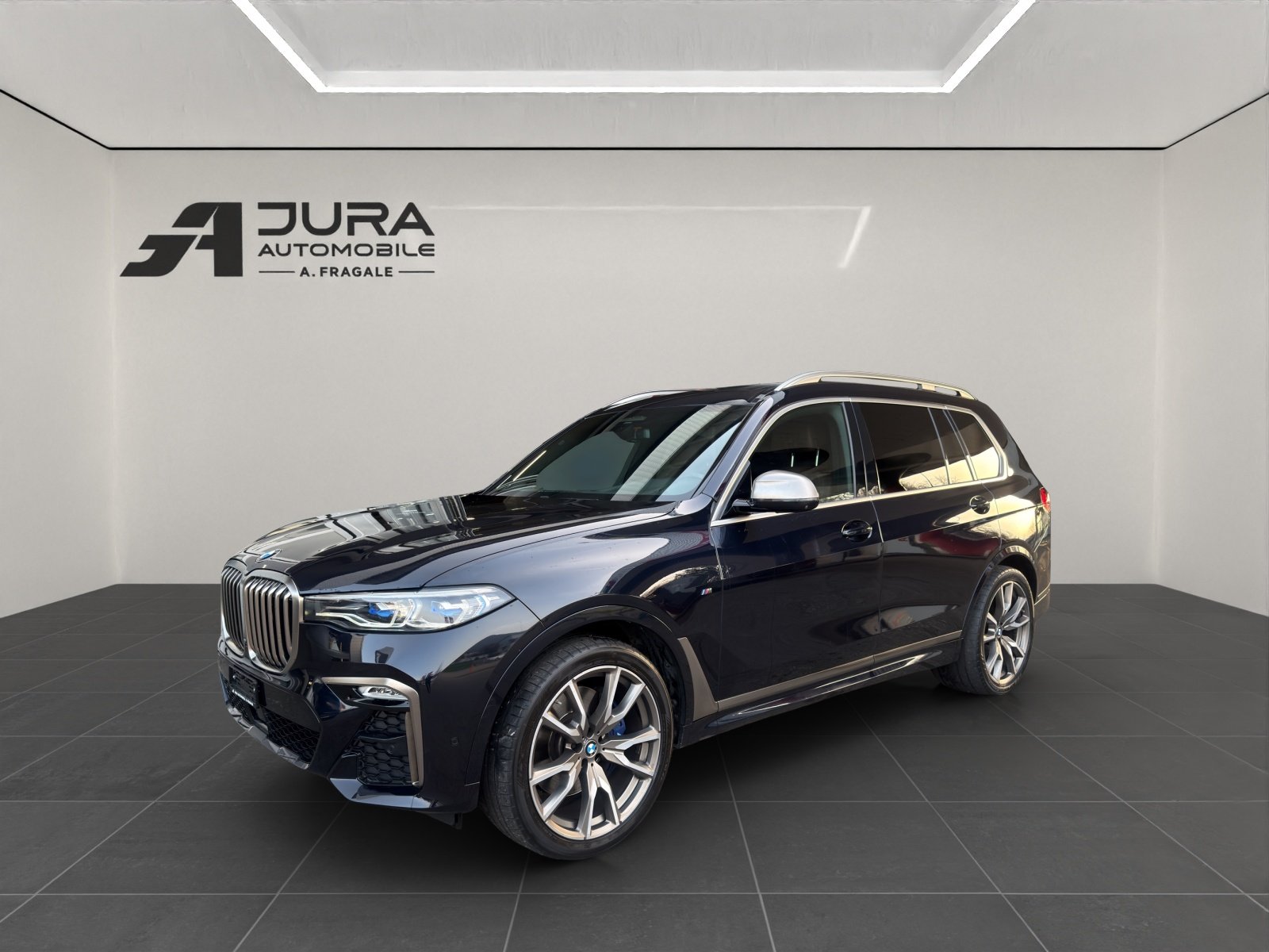 BMW X7 M50i, Petrol, Second hand / Used, Automatic - 2