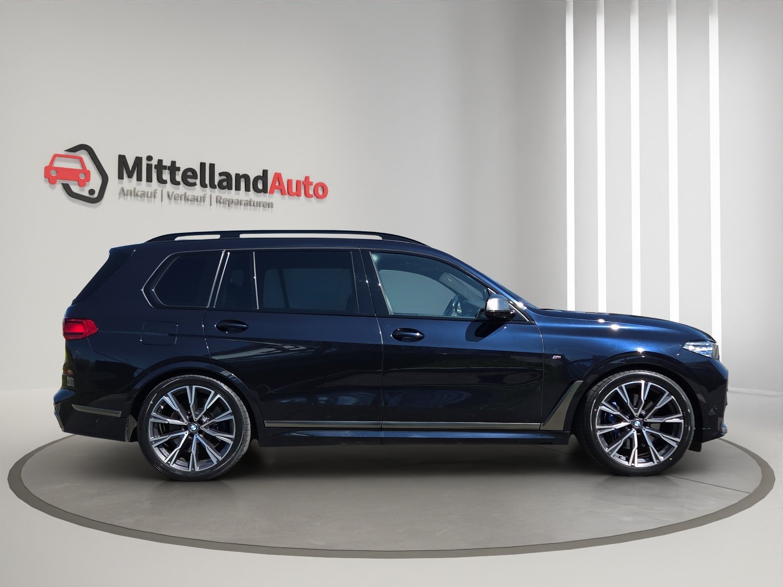 BMW X7 M50i Steptronic, Benzin, Occasion / Gebraucht, Automatik - 5
