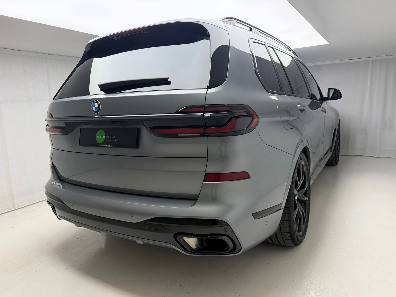 BMW X7 48V 40d M Sport Pro Steptronic, Hybride Léger Diesel/Électricité, Occasion / Utilisé, Automatique - 3