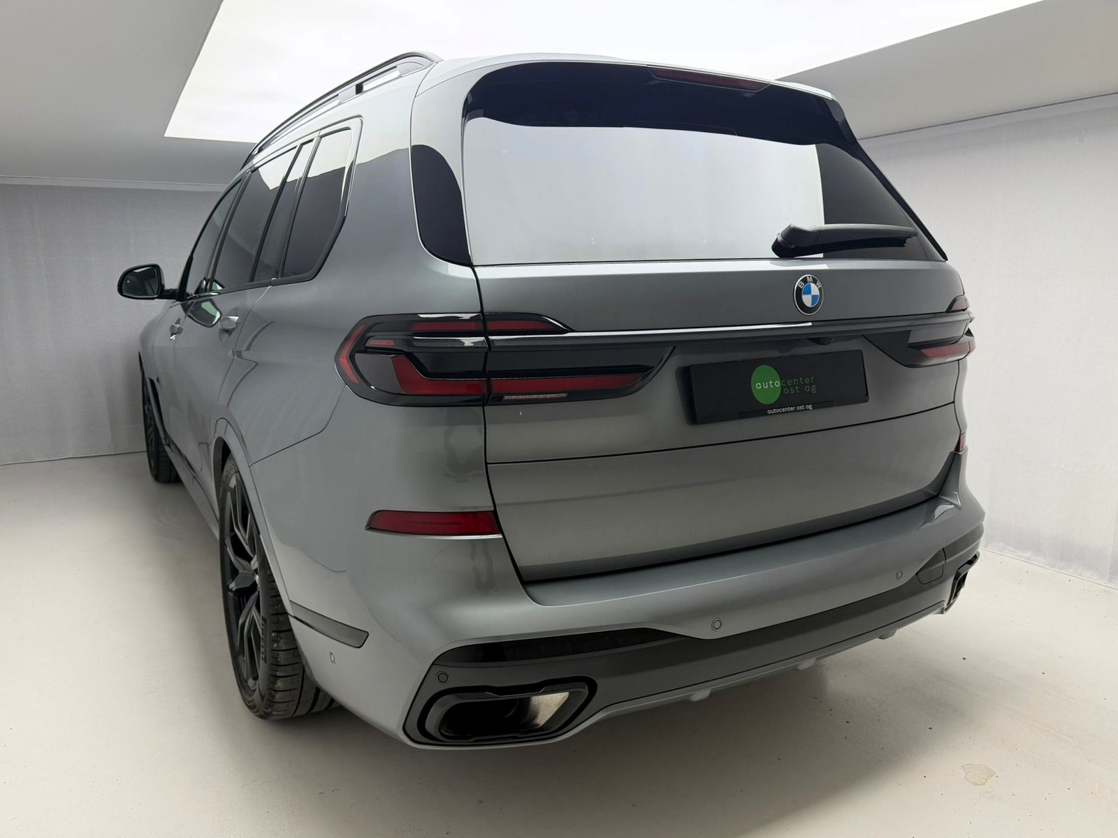 BMW X7 48V 40d M Sport Pro Steptronic, Hybride Léger Diesel/Électricité, Occasion / Utilisé, Automatique - 4