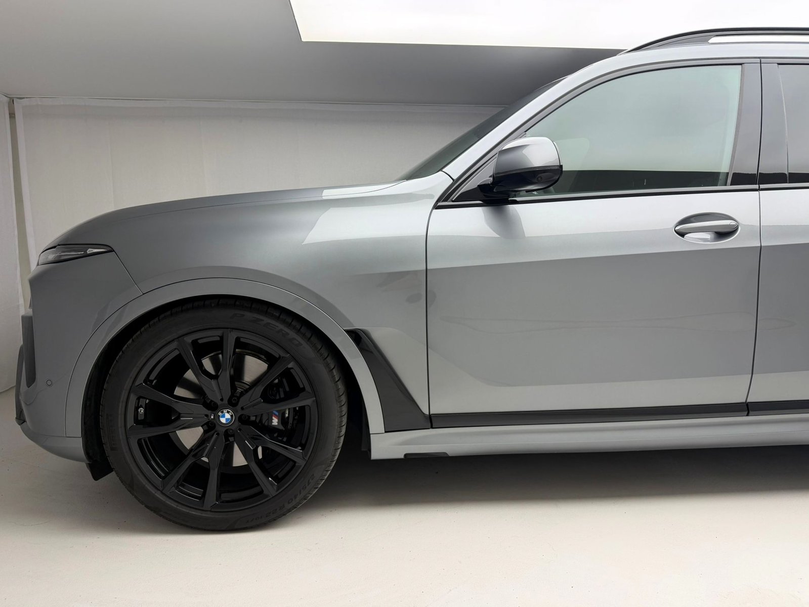 BMW X7 48V 40d M Sport Pro Steptronic, Hybride Léger Diesel/Électricité, Occasion / Utilisé, Automatique - 7
