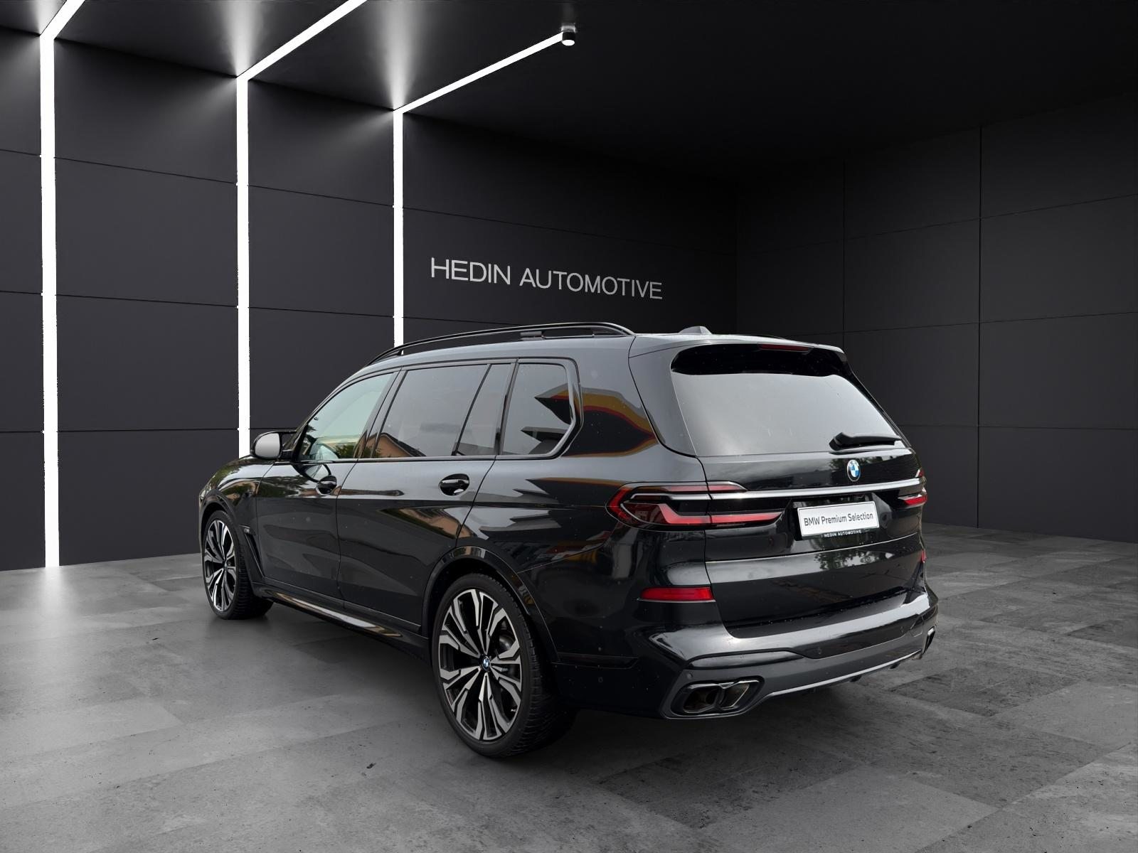 BMW X7 M60i, Mild-Hybrid Petrol/Electric, Second hand / Used, Automatic - 3