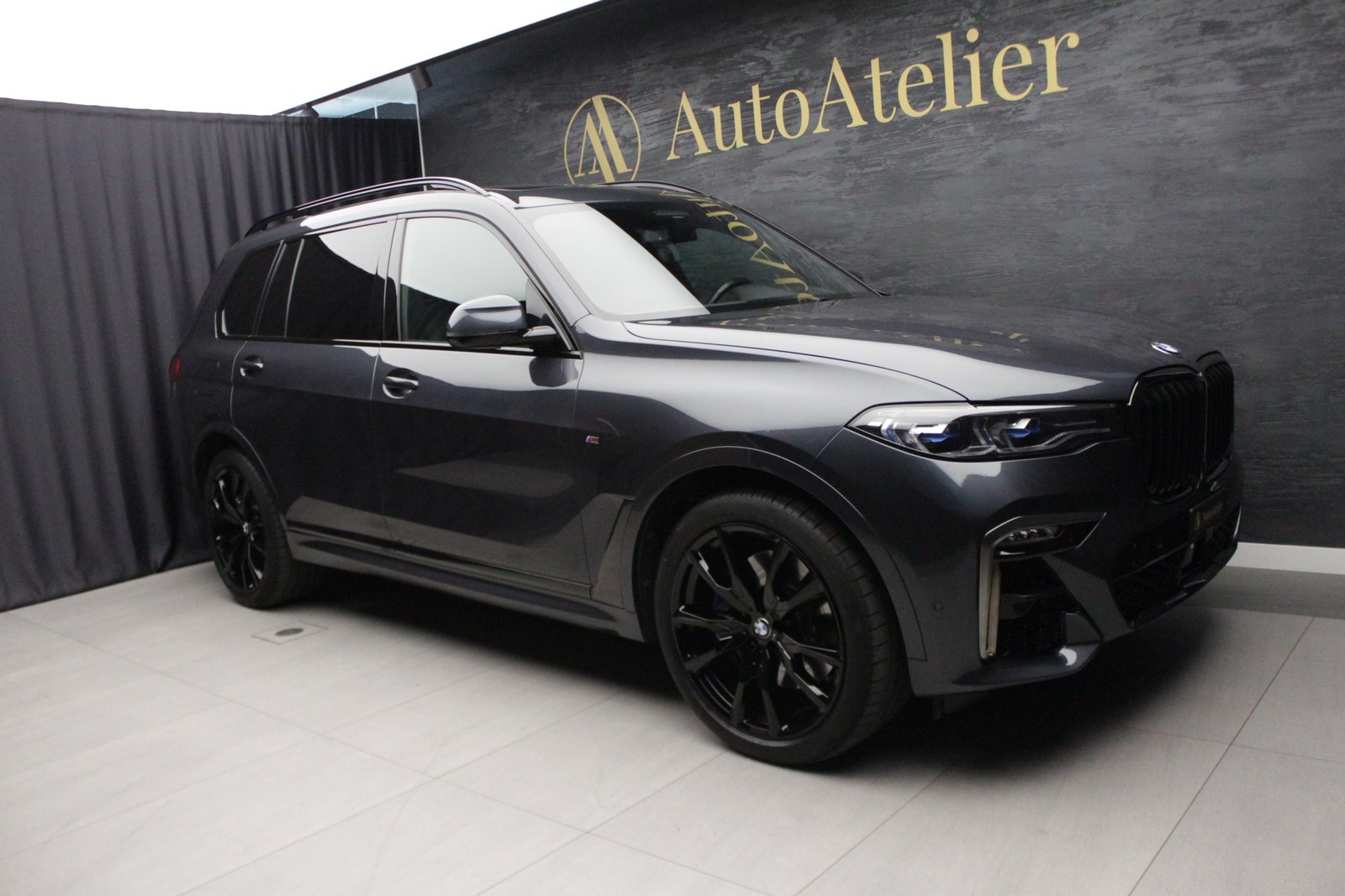 BMW X7 M50i Steptronic, Petrol, Second hand / Used, Automatic - 3