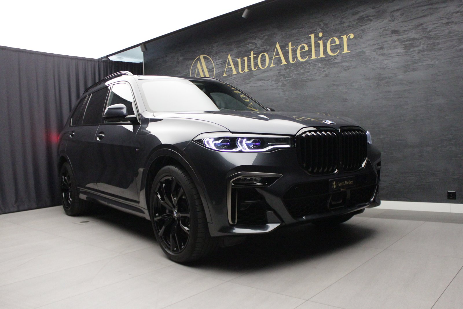 BMW X7 M50i Steptronic, Petrol, Second hand / Used, Automatic - 4
