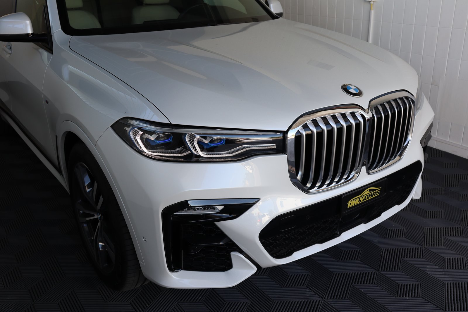 BMW X7 48V 40d Steptronic, Mild-Hybrid Diesel/Elektro, Occasion / Gebraucht, Automatik - 3