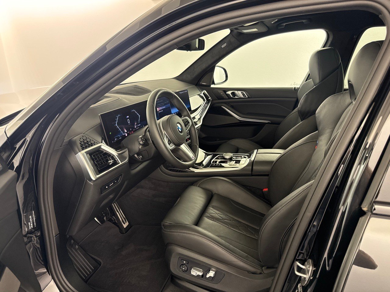 BMW X7 xDr 48 40d M Sport Pro Inkl. AHKStandheizung, Mild-Hybrid Diesel/Elektro, Occasion / Gebraucht, Automatik - 5