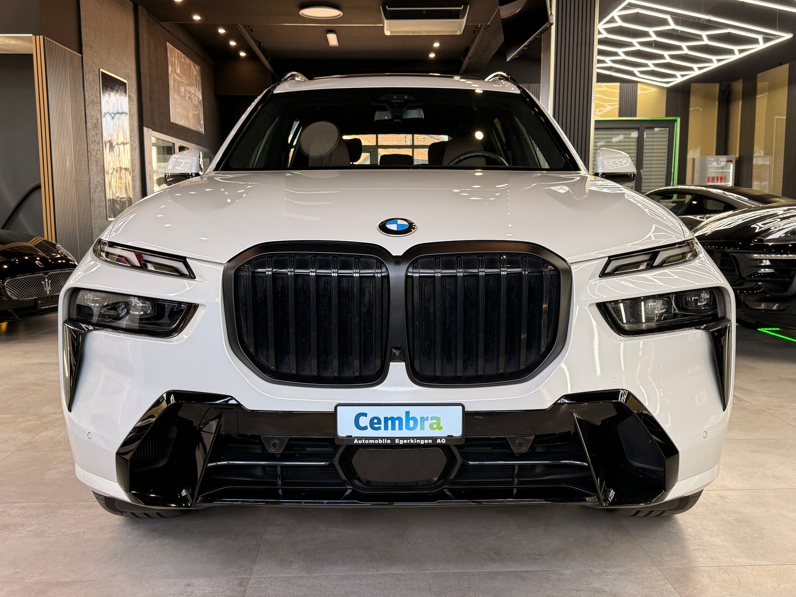 BMW X7 48V 40d M Sport Pro Steptronic, Mild-Hybrid Diesel/Elektro, Occasion / Gebraucht, Automatik - 2