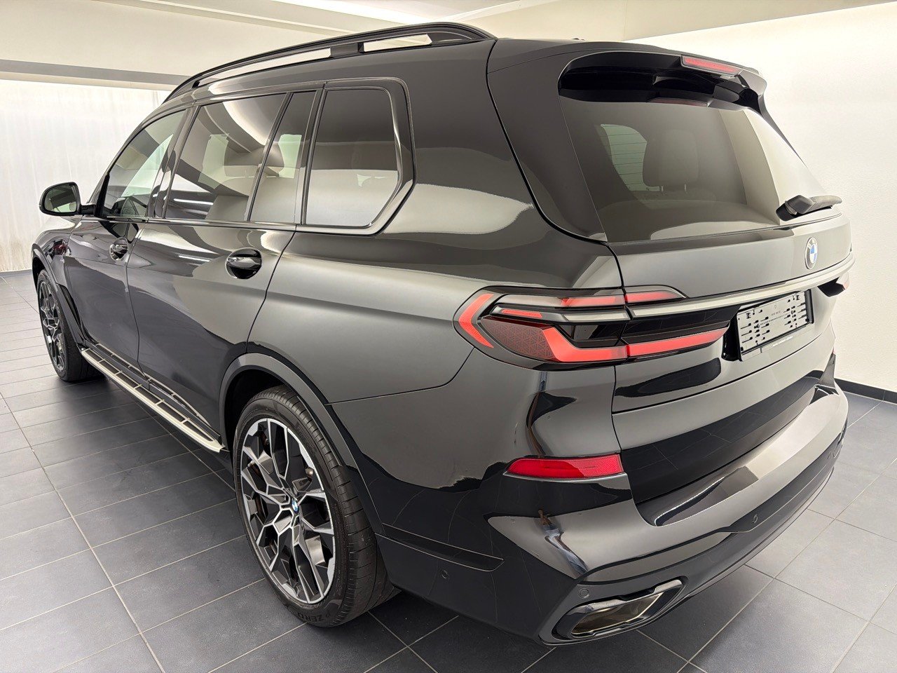 BMW X7 xDr 48V 40iM Sport Pro, Mild-Hybrid Benzin/Elektro, Occasion / Gebraucht, Automatik - 2