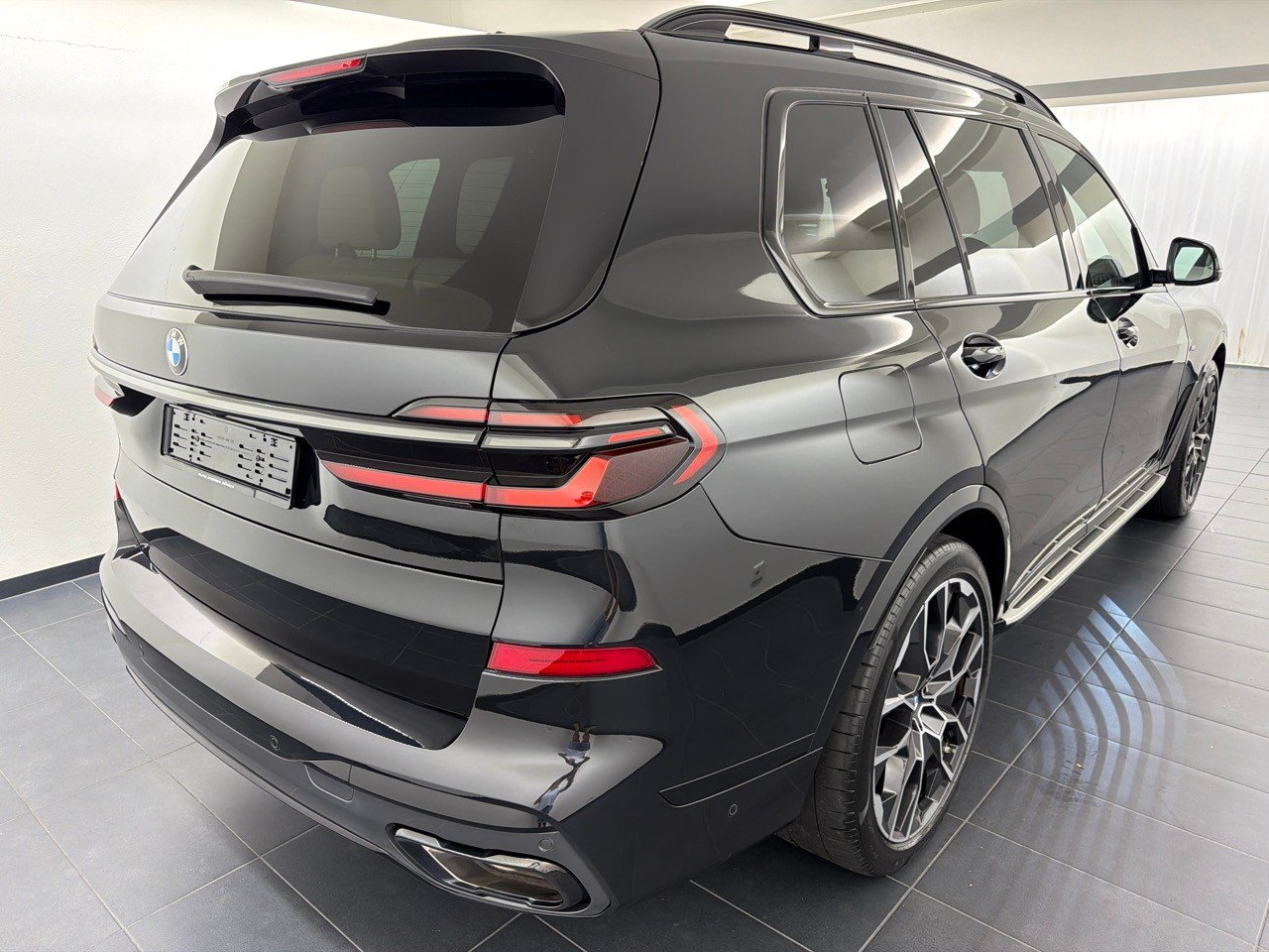 BMW X7 xDr 48V 40iM Sport Pro, Mild-Hybrid Benzin/Elektro, Occasion / Gebraucht, Automatik - 3