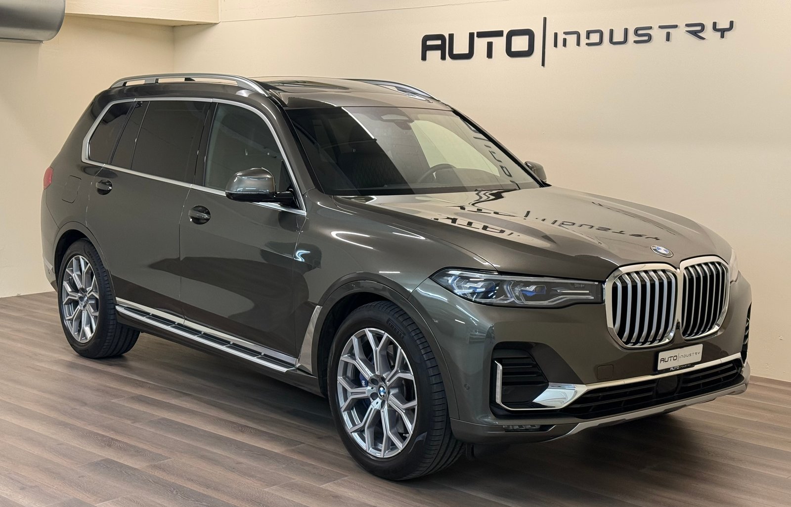 BMW X7 48V 40i Steptronic, Mild-Hybrid Petrol/Electric, Second hand / Used, Automatic - 6