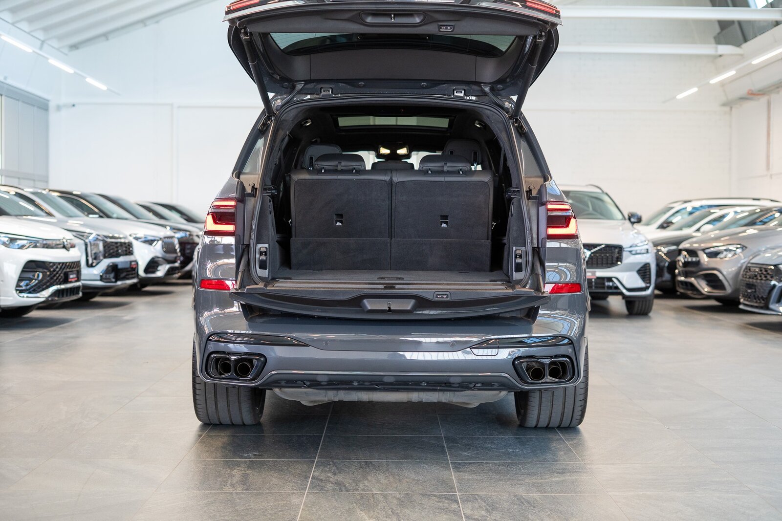 BMW X7 48V M60i M Sport / 23 Felgen / Iconic Glow / H, Benzin, Occasion / Gebraucht, Automatik - 6