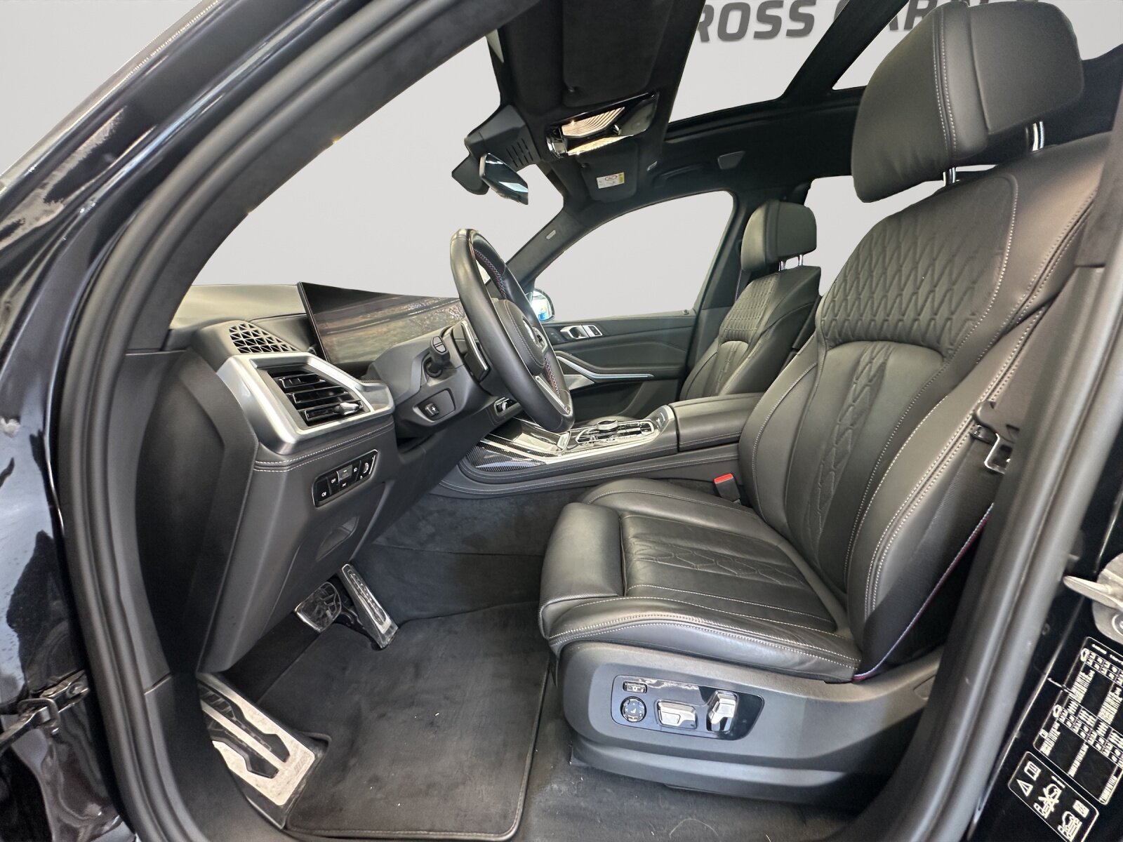 BMW X7 G07, Voll-Hybrid Benzin/Elektro, Occasion / Gebraucht, Automatik - 5
