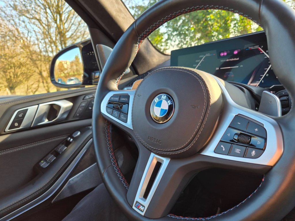 BMW X7 M60i, Mild-Hybrid Benzin/Elektro, Occasion / Gebraucht, Automatik - 6