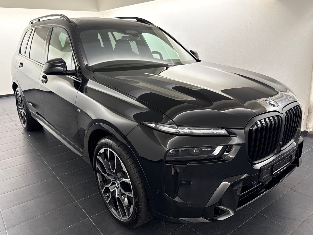 BMW X7 xDr 48 40d M Sport Pro ''AHK & Standheizung'', Mild-Hybrid Diesel/Electric, Second hand / Used, Automatic - 4