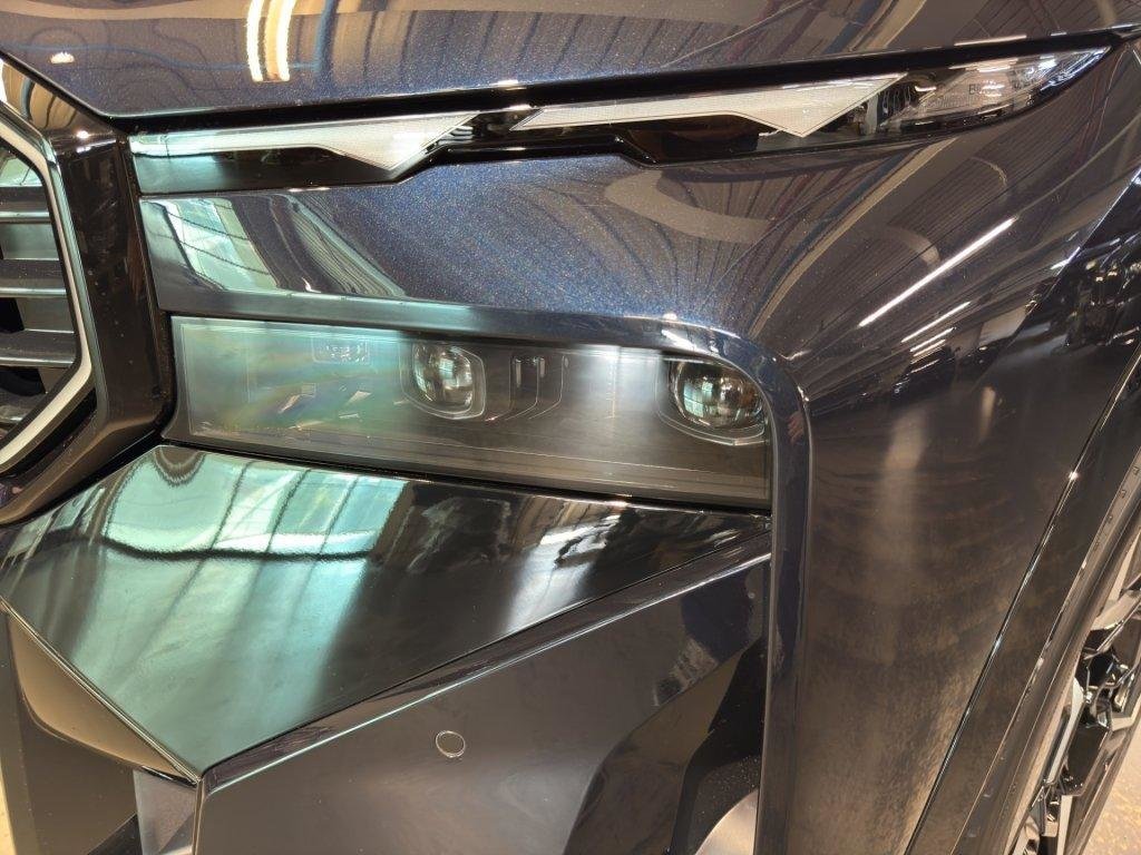 BMW XM 50e Plug-in Hybrid, Hybride Rechargeable Essence/Électricité, Voiture nouvelle, Automatique - 7